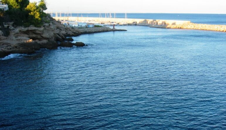 La Costa Dorada à 200 Kms de la Frontière !!