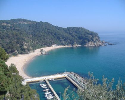 Lire la suite à propos de l’article Cala Canyelles, plage de Lloret de Mar