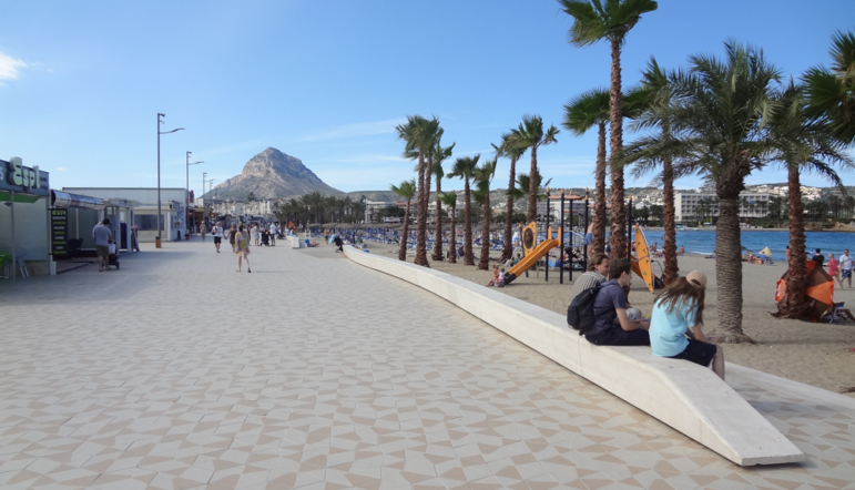 Jávea Entre histoire et modernité