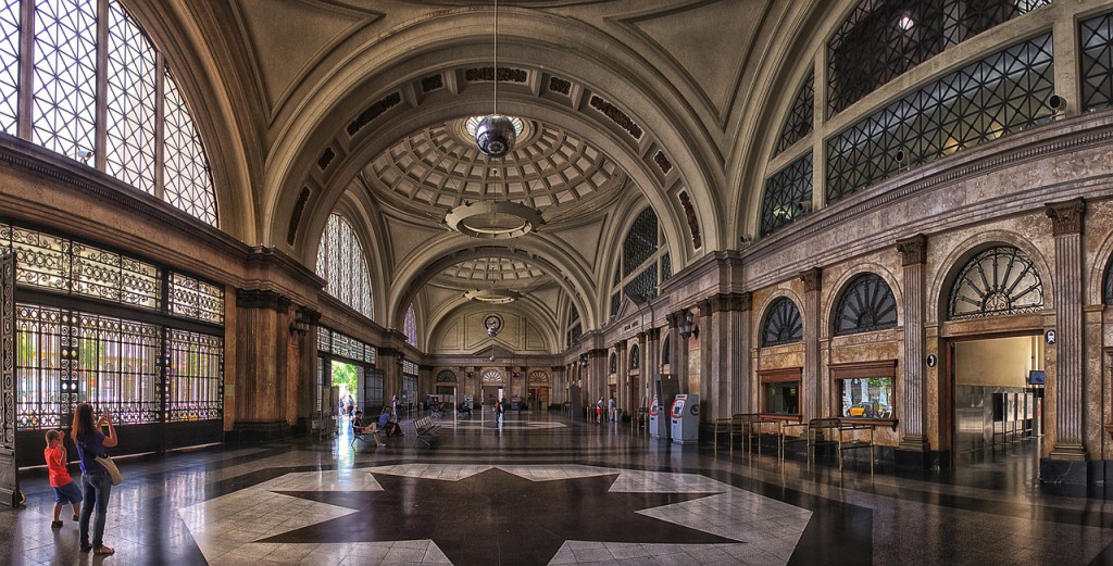 La gare ferroviaire de Barcelone