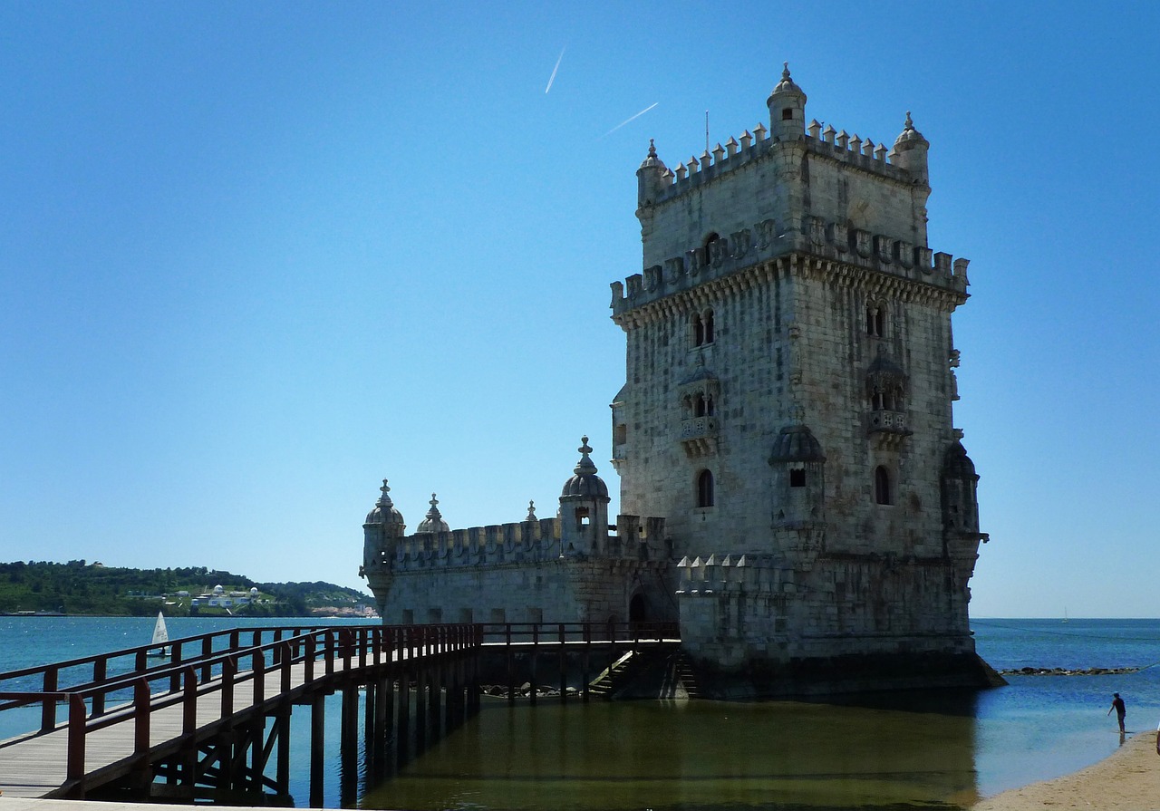 La Tour de Belém qui borde le Tage à Lisbonne, Portugal