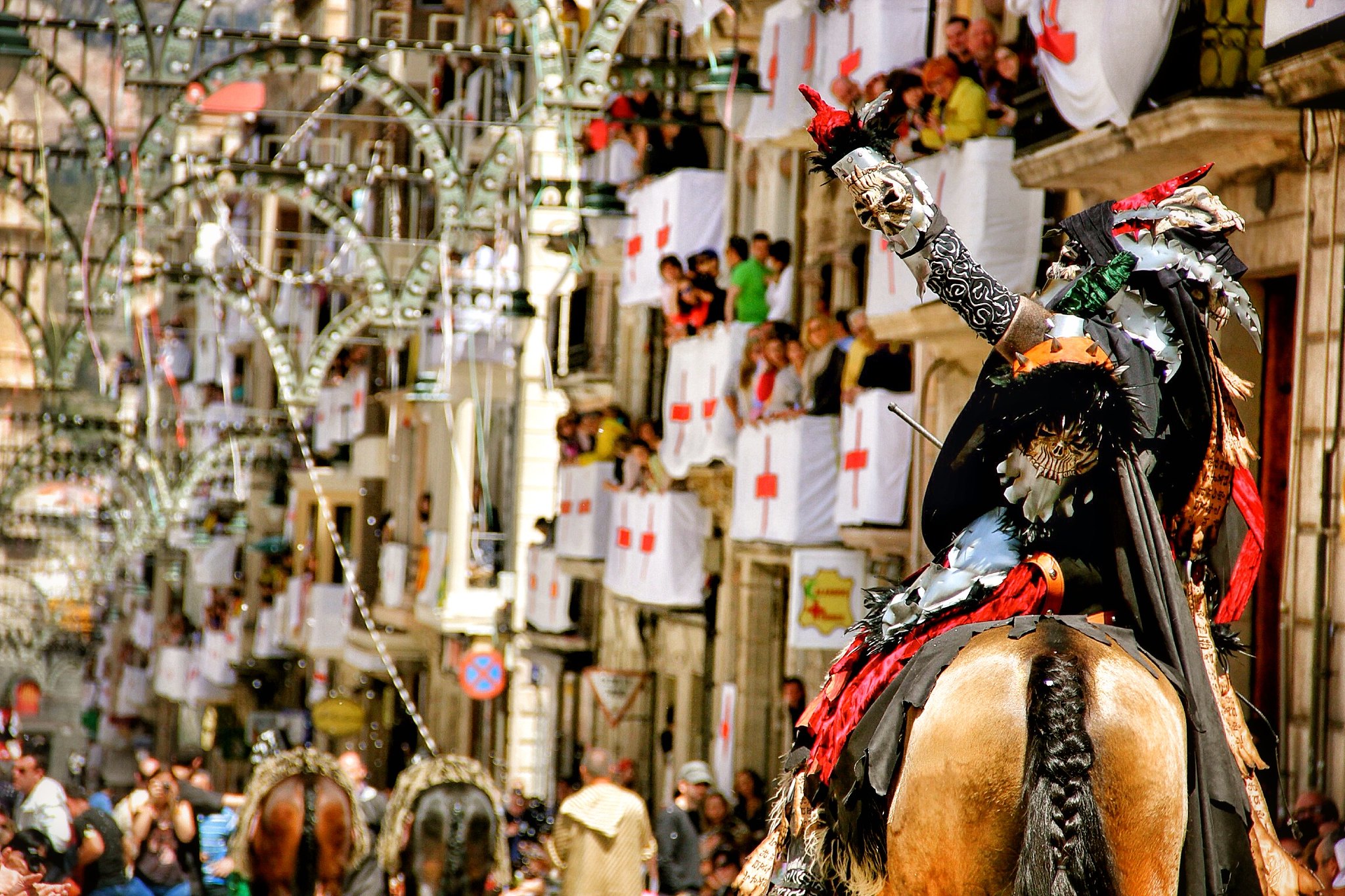Lire la suite à propos de l’article Les fêtes des Moros y Cristianos à Moraira