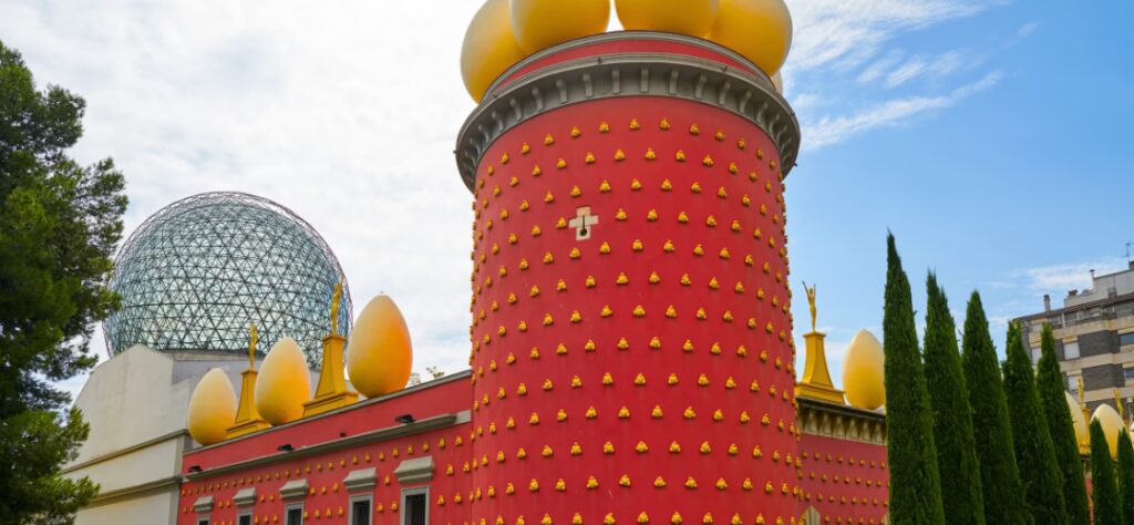 Le Théâtre-musée Dalí