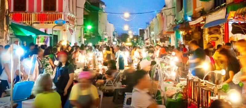 Costa Dorada : la magie estivale des marchés nocturnes près de Cambrils