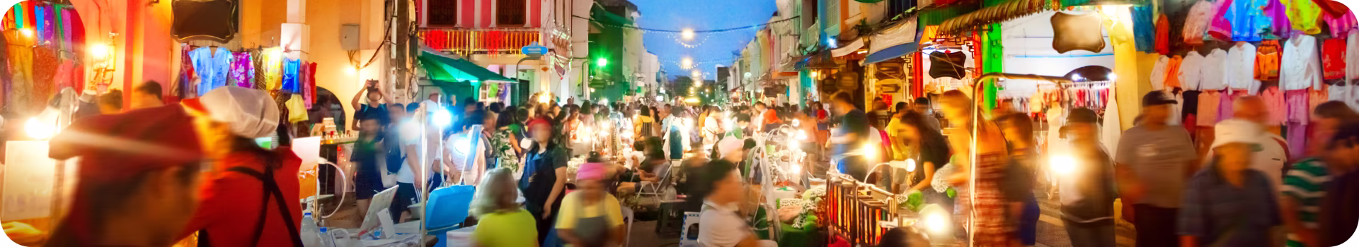 You are currently viewing Costa Dorada : la magie estivale des marchés nocturnes près de Cambrils