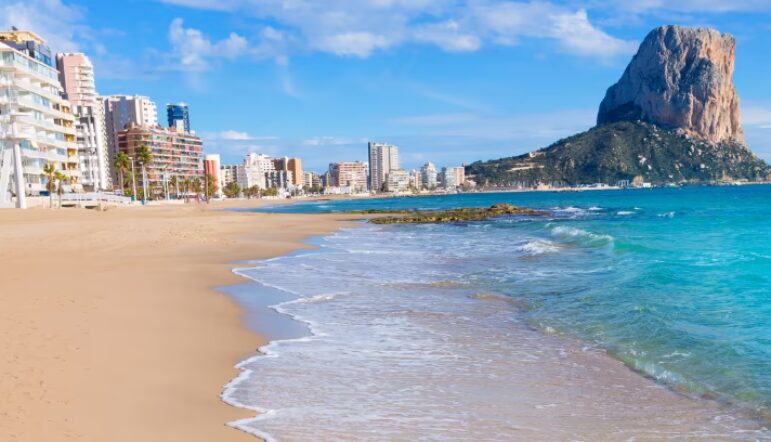 Cap sur les plus belles plages de Calpe en Espagne